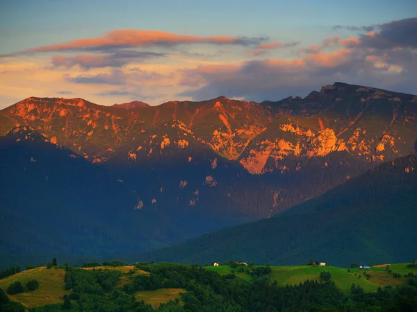 Αλπικό Τοπίο Των Βουνών Bucegi Ρουμανία Ευρώπη — Φωτογραφία Αρχείου