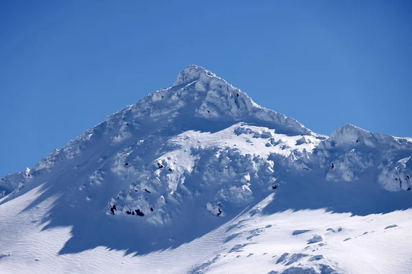 トランシルヴァニアアルプスの冬の風景 ファガラス山脈 ルーマニア ヨーロッパ — ストック写真