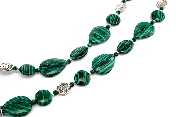 Catena Malachite Emerald con linea di gioielli verdi — Foto Stock