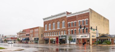 Bryan, Ohio, ABD - 24 Ekim 2021: The Historic Business District along High Street