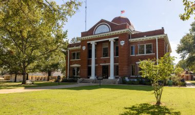 Ashdown, Arkansas, ABD - 26 Eylül 2021: Tarihi Little River County Adliyesi
