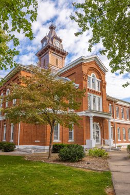 Albion, Illinois, ABD - 1 Ekim 2021: Tarihi Edwards County Adliyesi
