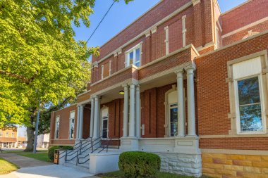 Newton, Illinois, ABD - 28 Eylül 2021: Tarihi Jasper İlçe Mahkemesi