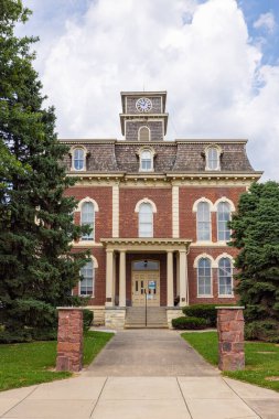 Effingham, Illinois, ABD - 18 Ağustos 2021: Tarihi Effingham İlçe Mahkemesi