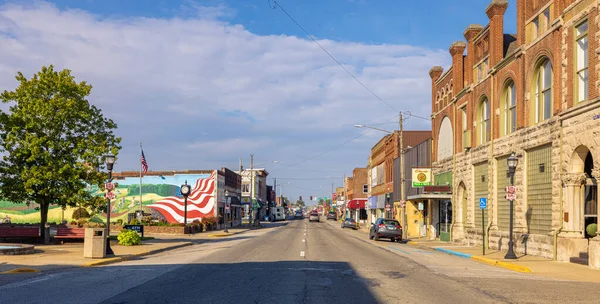 2021年10月1日米国イリノイ州フェアフィールド メインストリートの旧ビジネス地区 — ストック写真