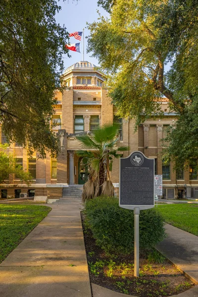 Alice, Teksas, ABD - 11 Eylül 2021: The Jim Wells County Adliyesi