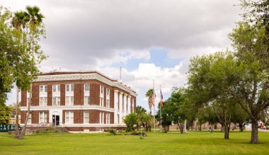 Raymondville, Teksas, ABD - 18 Eylül 2021: Willacy County Adliyesi