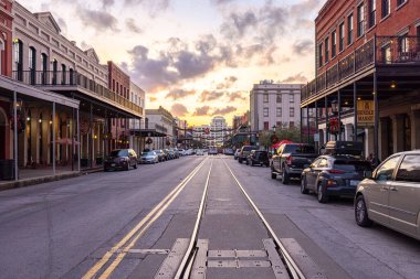 Galveston, Teksas, ABD - 23 Kasım 2021: Postane Caddesi 'ndeki eski iş bölgesi