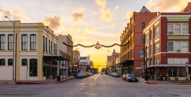 Galveston, Teksas, ABD - 23 Kasım 2021: Postane Caddesi 'ndeki eski iş bölgesi