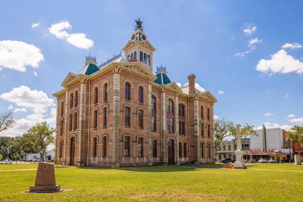 Wharton, Teksas, ABD - 20 Eylül 2021: The Wharton County Adliyesi