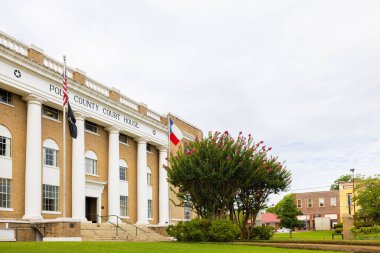 Livingston, Teksas, ABD - 28 Haziran 2021: Polk County Adliyesi