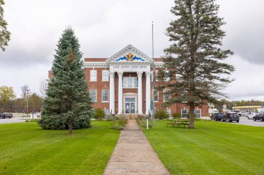 Baldwin, Michigan, ABD - 22 Ekim 2021: Lake County Adliyesi