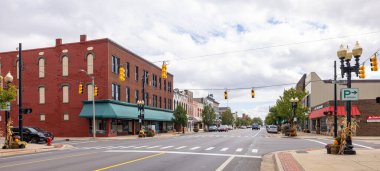 Coldwater, Michigan, ABD - 21 Ekim 2021: Chicago Caddesi 'nde görülen Tarihi Şehir