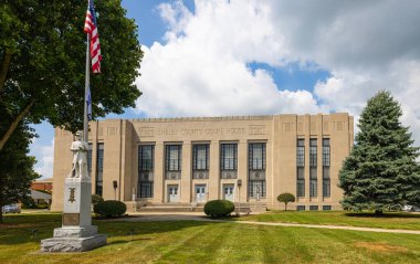 Shelbyville, Indiana, USA - August 20, 2021: The Shelby County Courthouse and it is Civil War Monument