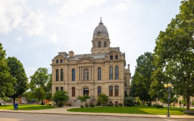 Warsaw, Indiana, USA - August 22, 2021: The Kosciusko County Courthouse