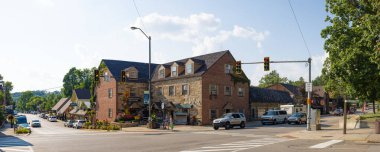 Nashville, Indiana, USA - The business district on the intersection of Main and Van Buren Streets