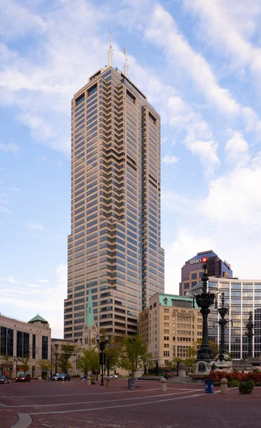 Indianapolis Indiana Usa October 2021 Salesforce Tower Seen Monument Cir — Photo