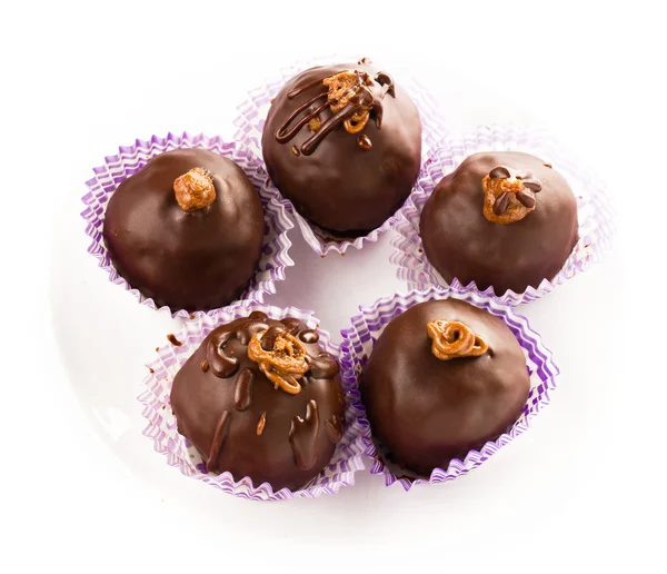 Deliciosos surtidos dulces de trufa de chocolate negro, vista superior — Foto de Stock
