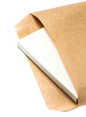 Sarı recycled craft zarf kağıt mektup içinde açıldı
