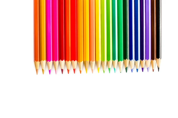 Zestaw ołówków kolor na białym tle z bliska. — Zdjęcie stockowe