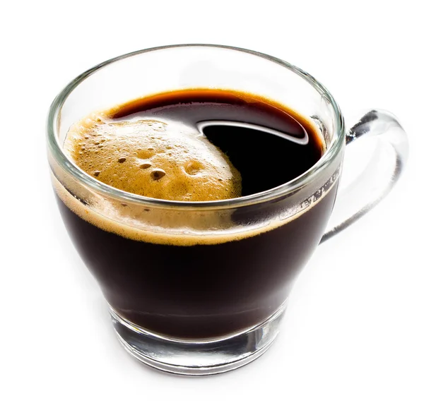 Kopi Espresso dalam gelas cangkir dengan busa latar belakang putih . — Stok Foto
