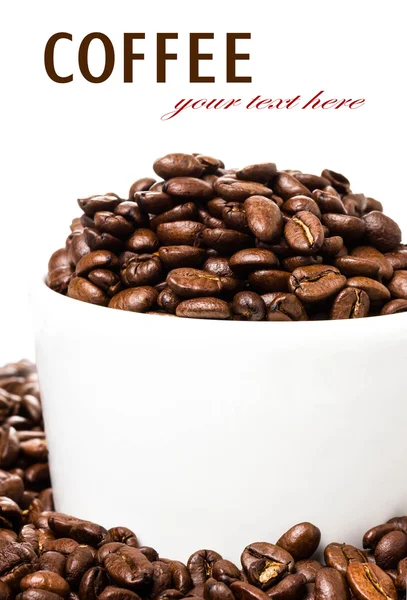 Coffee cup with beans closeup. — Stock Photo, Image