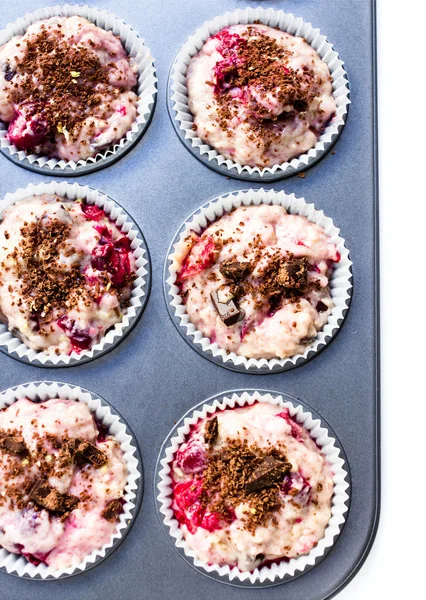 Baking tray with muffin paste — Stock Photo, Image