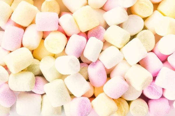 Pile of small colored puffy marshmallows may use as background — Stock Photo, Image