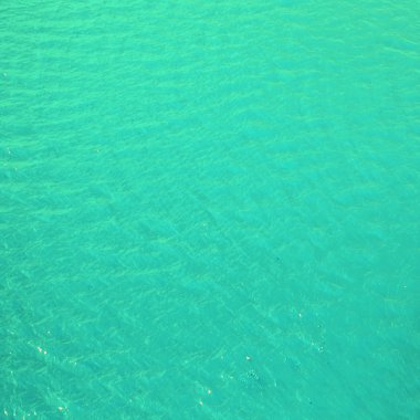 parlak mavi mavi deniz suyu, arka plan veya doku olarak kullanabilirsiniz..