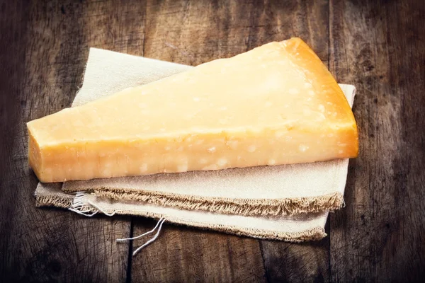 Formaggio di parmigiano — Foto Stock