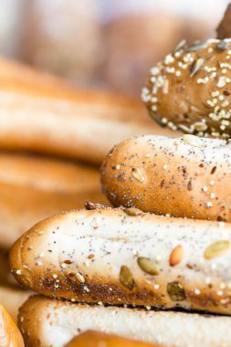 piyasa işemekte taze ekmek