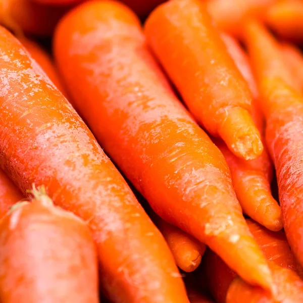 Zanahorias frescas crudas de cerca . — Foto de Stock