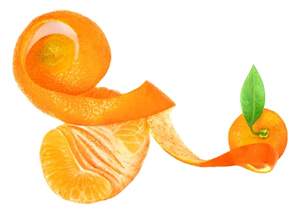 Tangerine Clementine Sinaasappels Fruit Schil Twist Geïsoleerd Witte Achtergrond Verse — Stockfoto