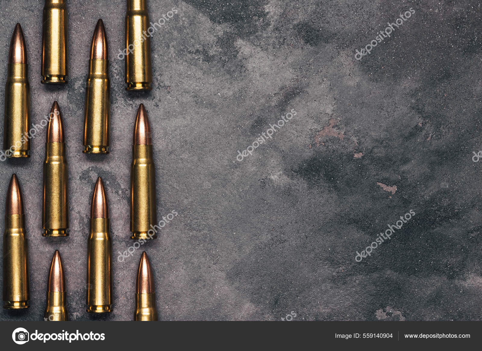 Imágenes de Caza con rifle ak 47 libres de derechos | DepositPhotos, image size:1600x1167