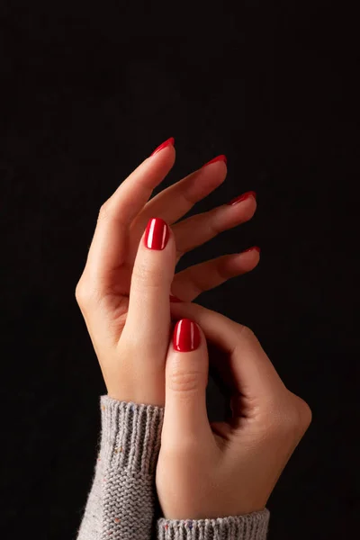 Female Handss Gray Knitted Sweater Beautiful Manicure Red Nails Dark — Stock Photo, Image