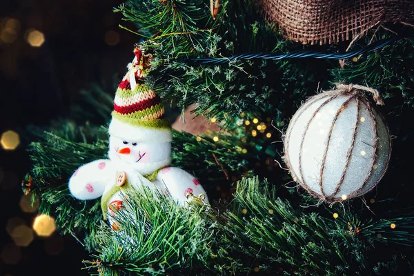 Christmas Tree Rustic Style Decorated Snowman White Ball — Stockfoto