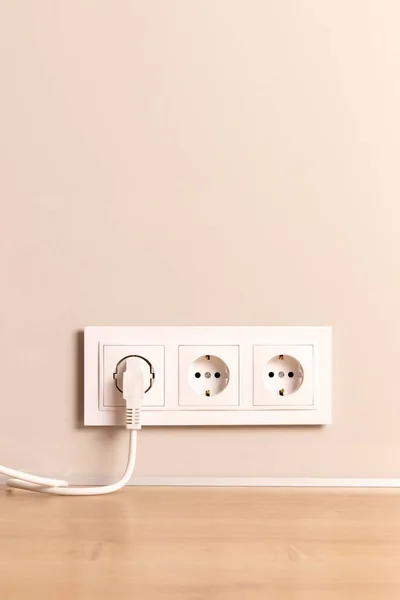 Group White European Electrical Outlets Plug Inserted Modern Beige Wall — 스톡 사진