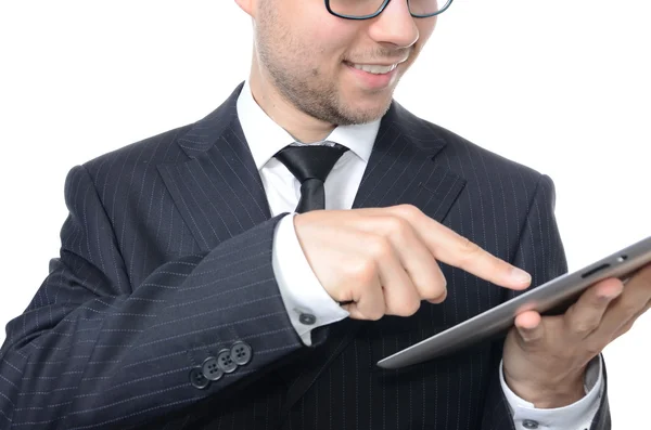 Молодой бизнесмен с планшетом — стоковое фото