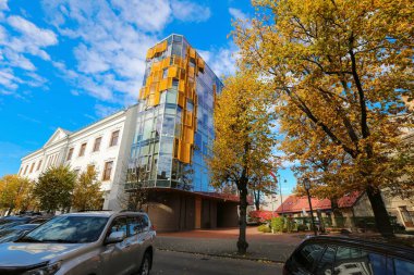 Cesis Letonya 10 10 10 2021: Cesis kasabasındaki konser salonu