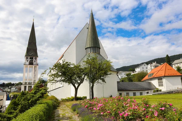 Molde Cathedral Molde Domkirke Кафедральный Собор Норвежской Церкви Муниципалитете Мольде — стоковое фото