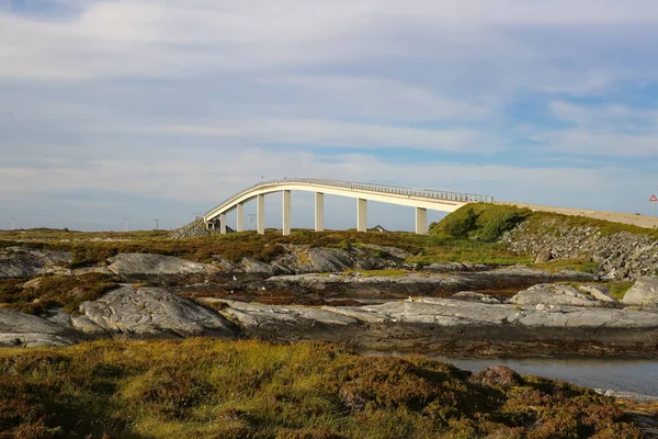 Pont Île Smoela Entre Les Villages Hopen Veiholmen — Photo