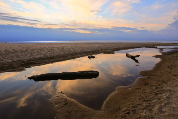 Песчаный Пляж Бухте Ригас Городе Саулкрасты Латвия — стоковое фото