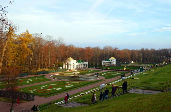 Ville Peterhof Est Proche Saint Pétersbourg Ville Culturelle Historique Peterhof — Photo