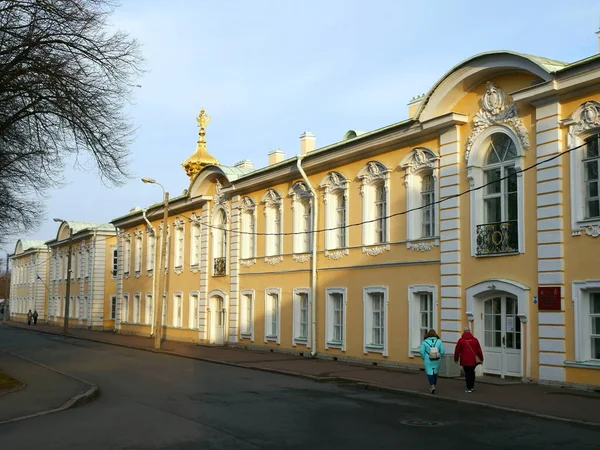 Peterhof Városa Szentpétervár Közelében Van Peterhof Kulturális Történelmi Városa Oroszországban — Stock Fotó