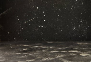 Siyah mermer substratın arka plan dokusu ve beyaz noktalı siyah noktalar, yiyecek ve ürünleri fotoğraflamak için arka plan.