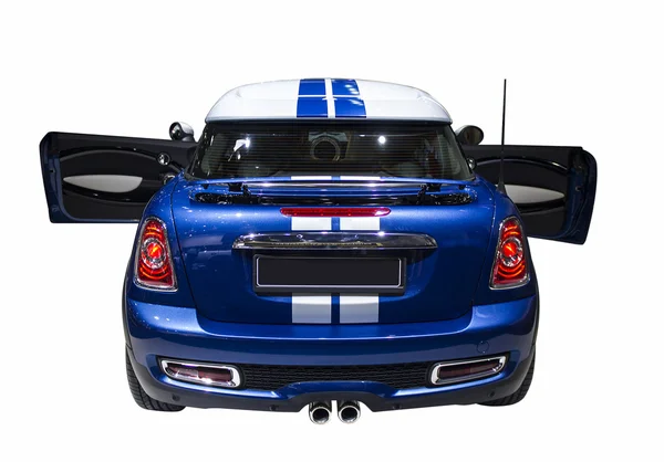 izole küçük mavi spor araba