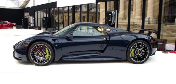 Porsche 918 Spyder vista lateral preta — Fotografia de Stock