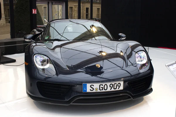 Porsche 918 spyder Önden Görünüm