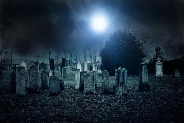 Mezarlık gece Stok Fotoğraf