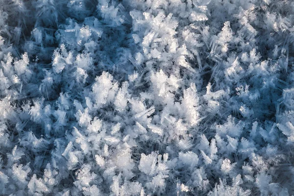 氷の表面のテクスチャ上のエッジ雪片 — ストック写真